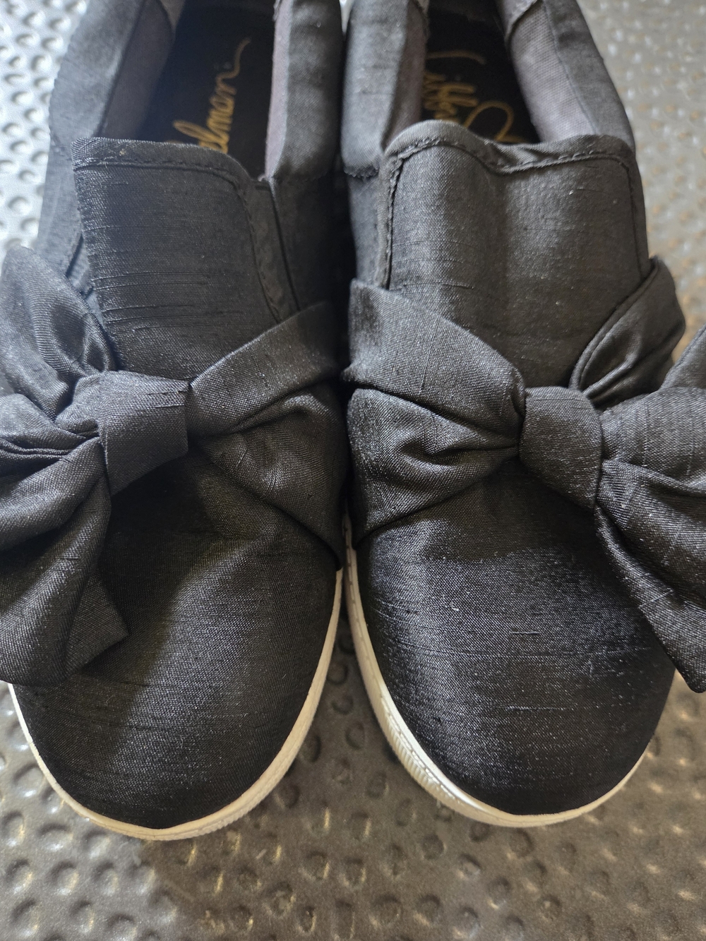 libby. edelman Black Bow Slip-On Flats